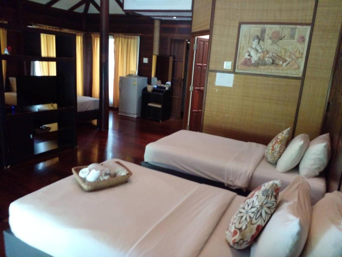 Baansuanleelawadee Resort Amphawa Eksteriør billede