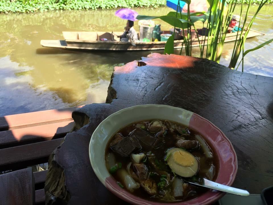 Baansuanleelawadee Resort Amphawa Eksteriør billede