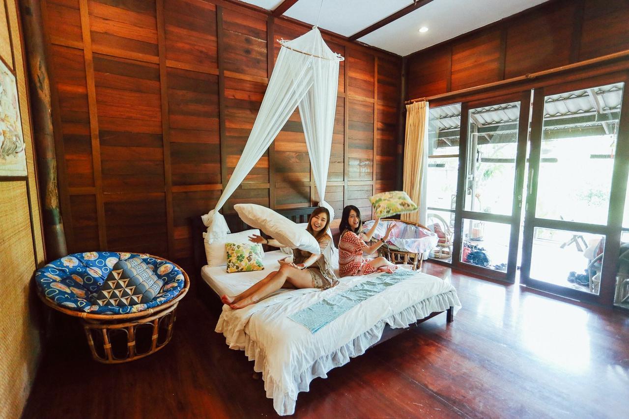 Baansuanleelawadee Resort Amphawa Eksteriør billede